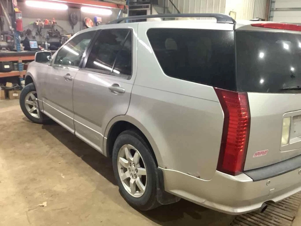 Used Ignition Switch fits: 2007 Cadillac Srx  Grade A - Image 3 of 4