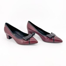 Chanel Pointed Toe Bow Pumps Size 38 US 7-7.5 Maroon Leather CC Mid Block Heel