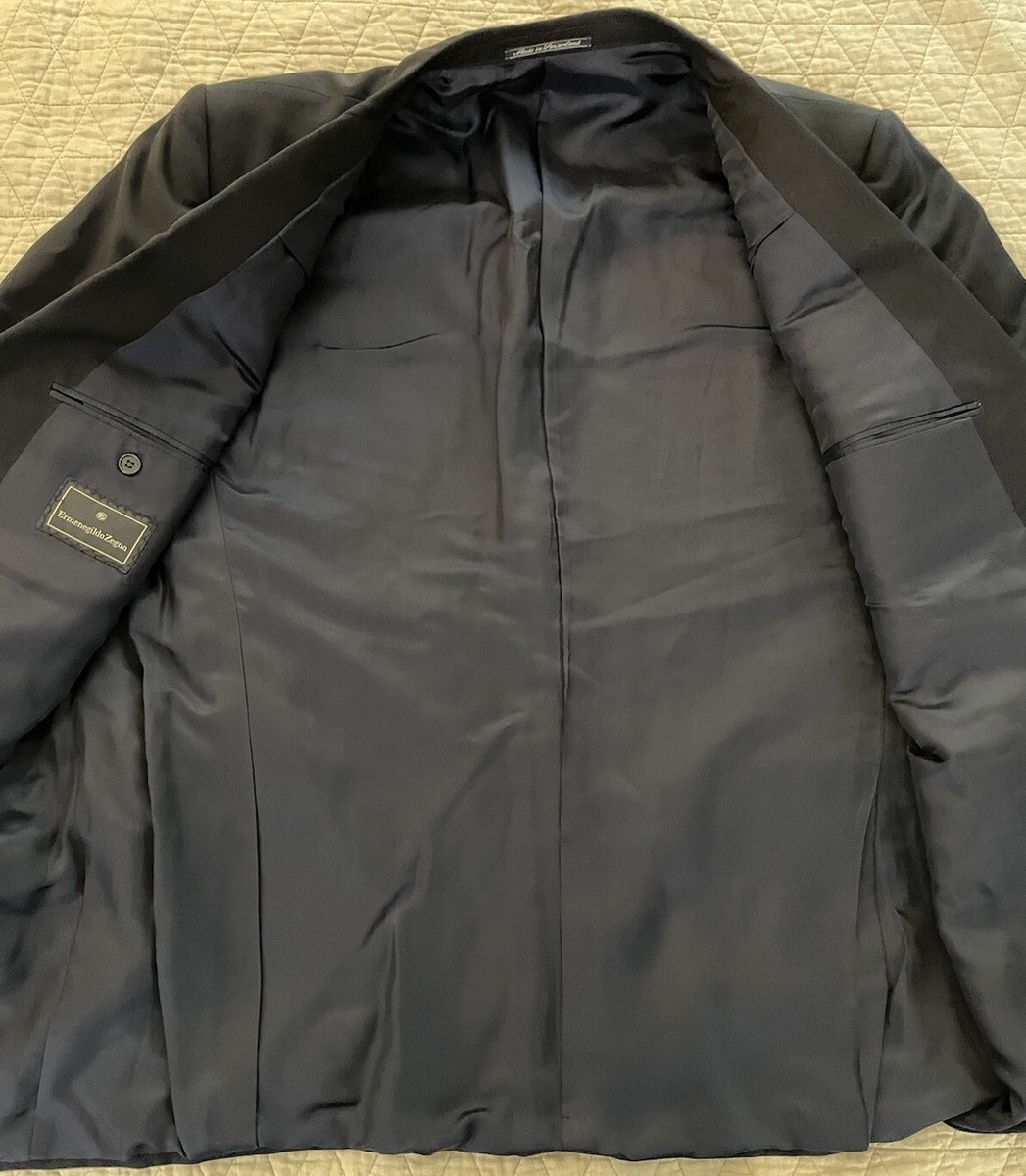 Ermenegildo Zegna The Iconic Vintage Wool Suit Jacket in Black