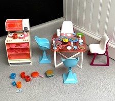 Vintage 1982 Mattel Barbie Dream Furniture Collection Stove/Microwave Chairs Set
