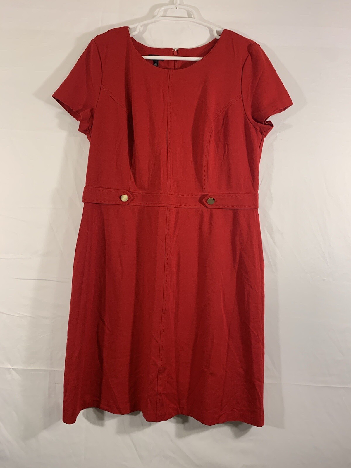 Talbots Women’s Red Short Sleeve Dress Size 14 Rayon Blend Back Zip Knee Length