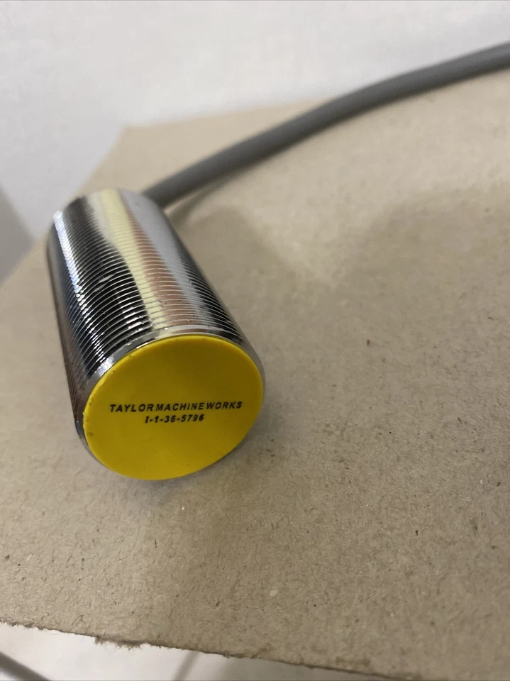 Turck Type I-1-36-5796 | Proximity Switch Ident-No T1711195 | 10-30 VDC 500mA - Image 2 of 4