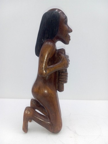Hand-Carved Wood Sculpture Kneeling Bald Man Vintage Ethnic Figurine OOAK Unique - Picture 9 of 16