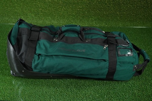 THE ORIGINAL CLUB GLOVE NABISCO CHAMPIONSHIP ROLLING TRAVEL DUFFEL BAG, GREEN - Picture 10 of 14
