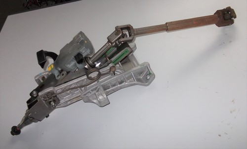 Volvo V50 ´05 Diesel 1,6 LENKSÄULE 30723331 P3073325 J000655724 0066674 Lenkung