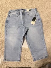 Brand New NYDJ Curves 360 Women  s Jeans   Size 16 Petite 16P 
