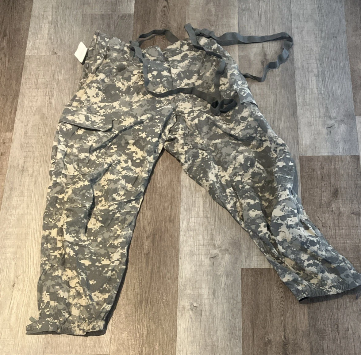 NEW ARMY ACU DIGITAL LEVEL 5 SOFT SHELL TROUSER COLD WEATHER PANTS LARGE/ Reg
