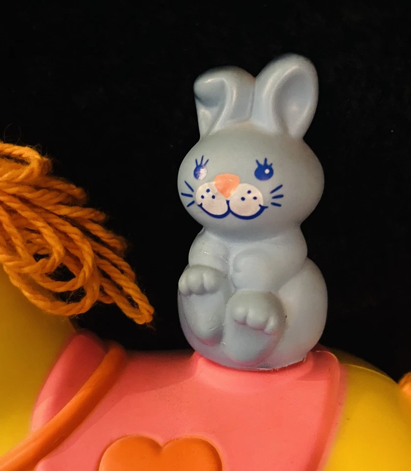 Mattel Rock-a-Bye Pony Musical Caballo Mecedor Conejo Cuna Riel Juguete De Colección 1981 Foto 3 de 4