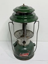 Vintage 1970 Coleman Model 220F Dual 2 Mantle Green Gas Camp Lantern 7/70 (Read)