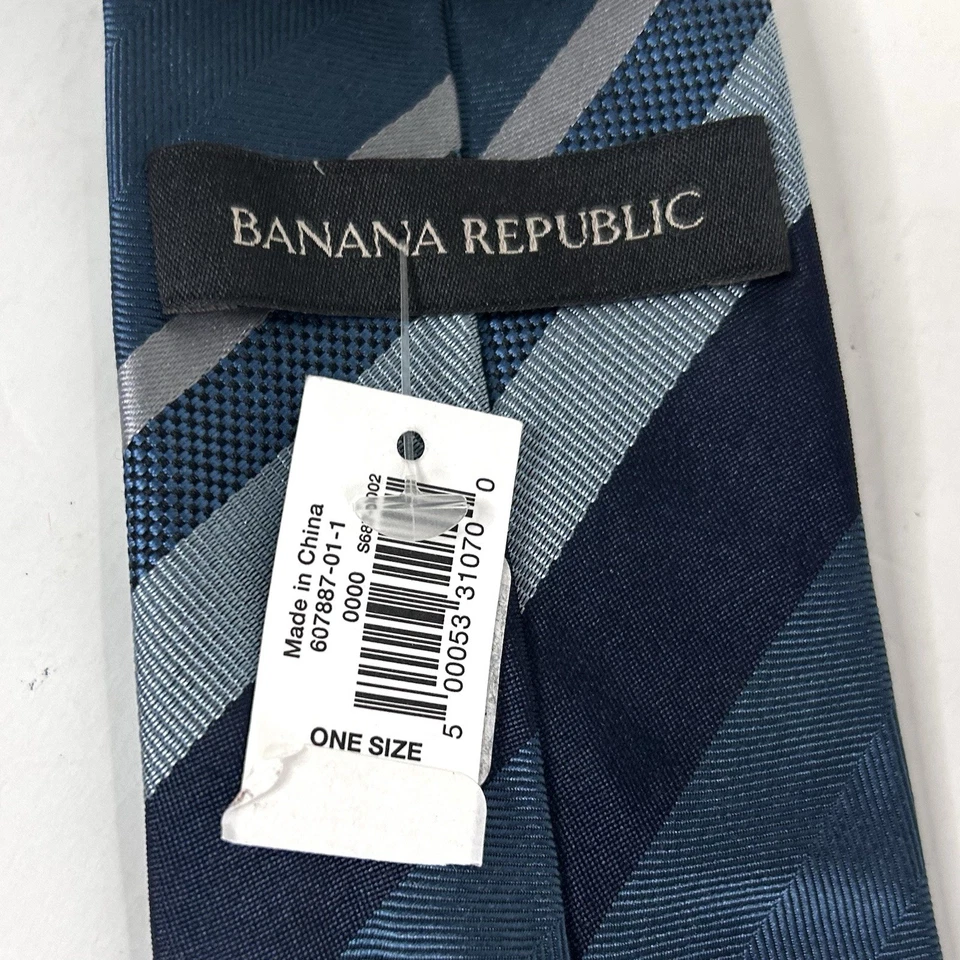 NWT Banana Republic 100% Silk Necktie Tie Blue Silver Striped 3 x 58 1/2 - Image 3 of 3