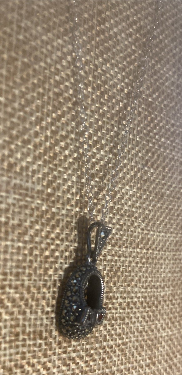 VTG Sterling Silver Garnet & Marcasite Slipper Shoe Pendant & 18" Sterling Chain View 3