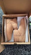 Uggs Classic Mini Boot Size 6 Brand New In Box Never Worn Chestnut Color