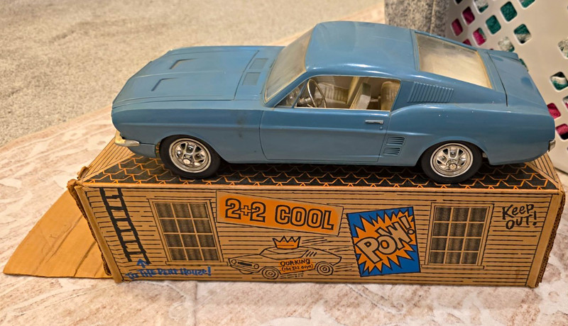 Wen-Mac 1967 Ford Mustang GT Battery-Operated Motorized Toy Car w/ Box