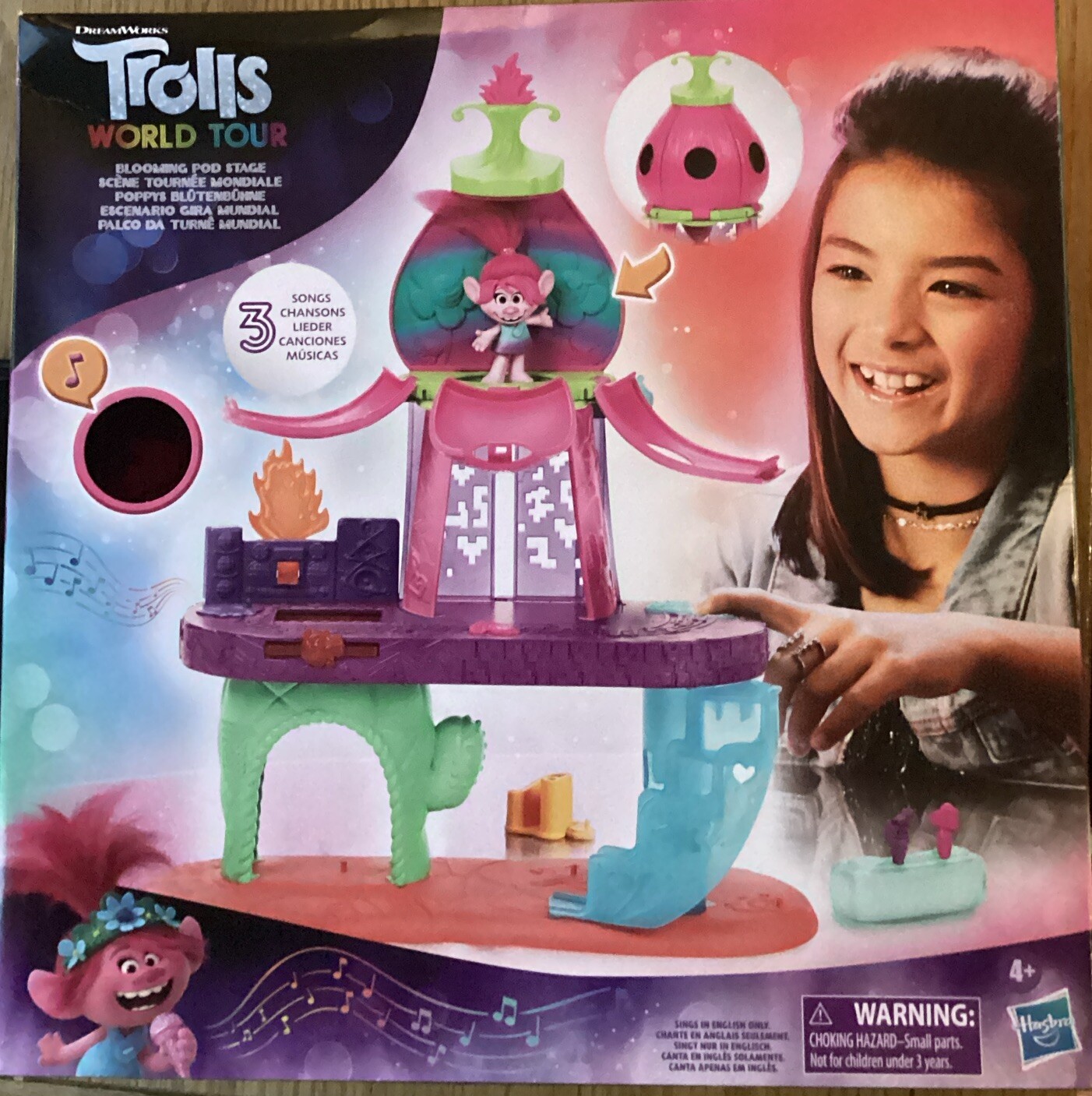 trolls world tour blooming pod stage