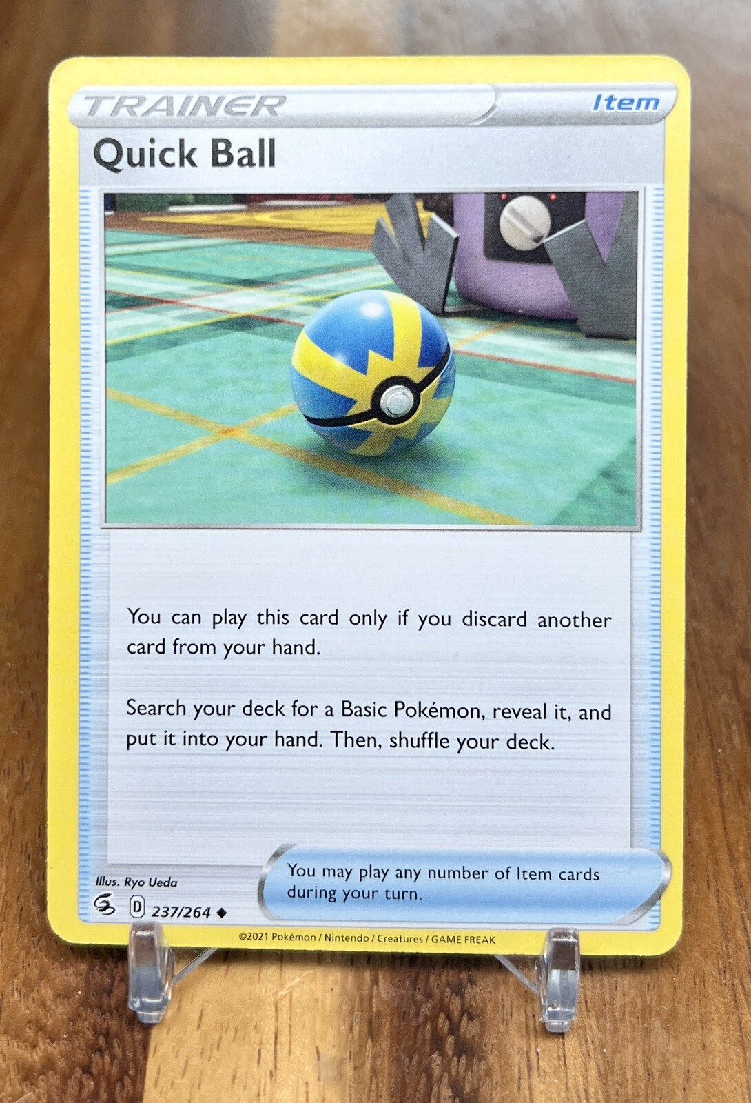 Quick Ball 237/264 Non Holo Fusion Strike Trainer Item Pokemon Card NM