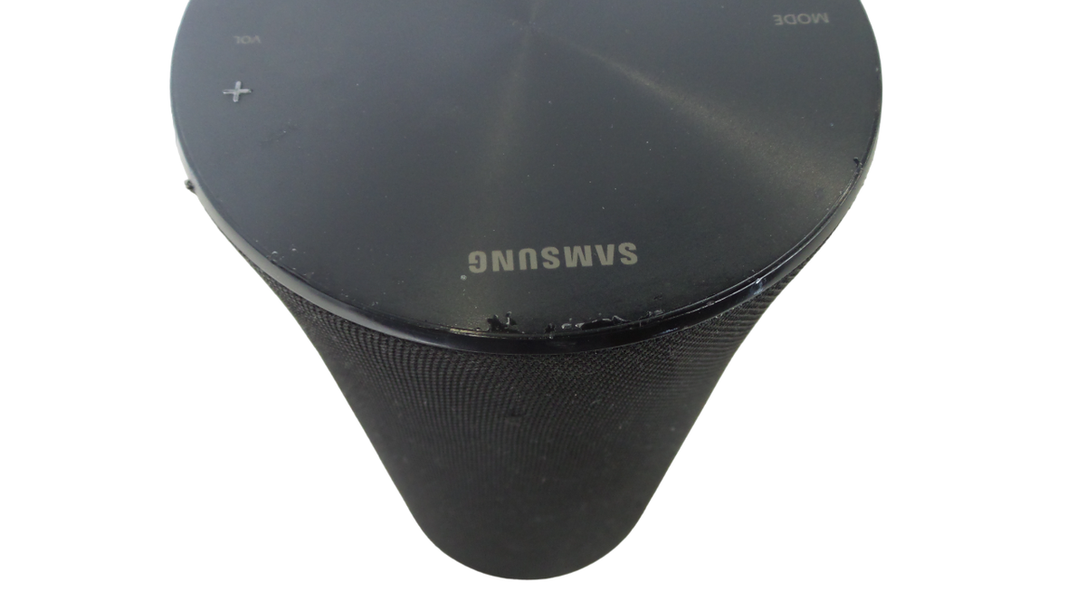 Samsung Radiant 360 Wireless Audio Speaker WAM1500- Free shipping