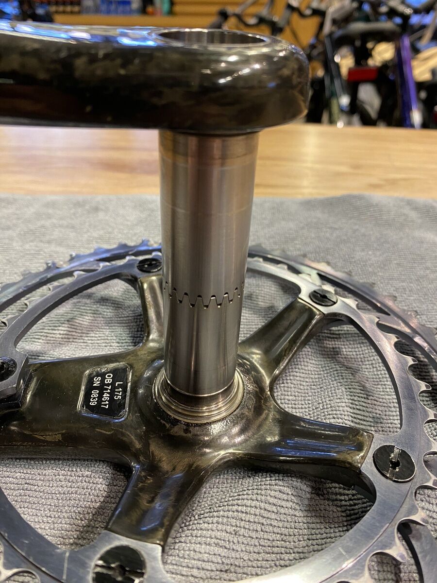 Campagnolo 10s Chorus Ultra Torque Carbon Crankset 175mm 53 Campagnolo 10s Chorus Ultra Torque Carbon Crankset 175mm 53