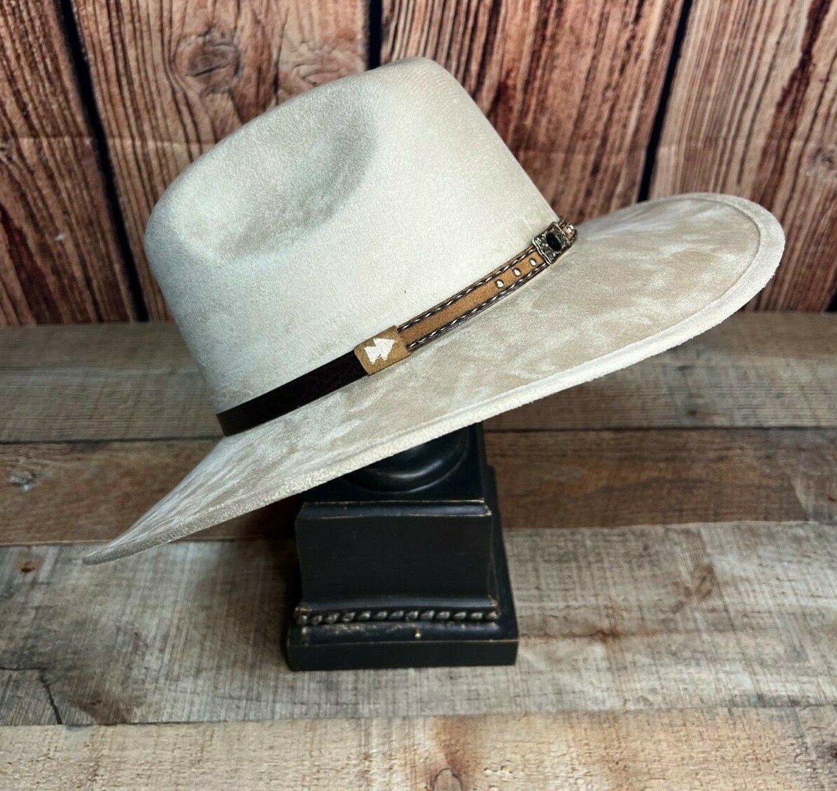 Fouet Taureau Vintage 8 Pieds (2.44m) - Cuir Tressé Fait Main, Style Indiana Jones