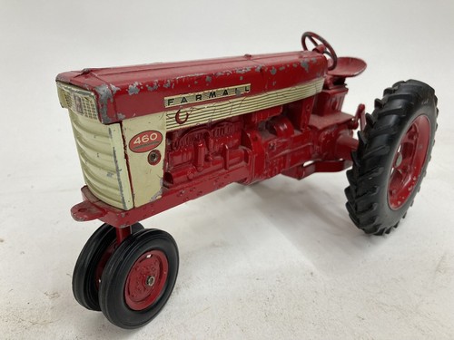 Vintage 1/16 IH McCormick FARMALL 560 Tractor Fast Hitch ERTL ESKA old Original - Picture 2 of 8