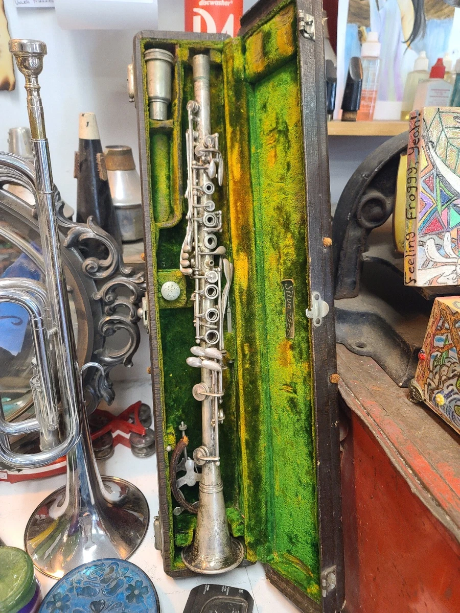 Metal clarinet for sale deals