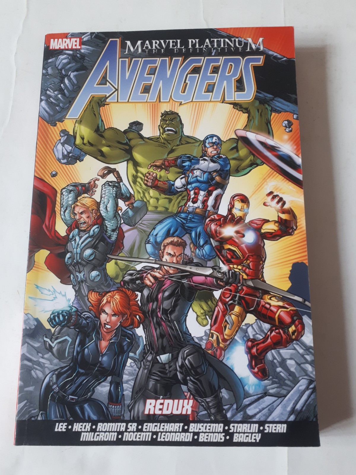 the definitive Avengers Redux  Marvel comics 1st print TPB vfn-