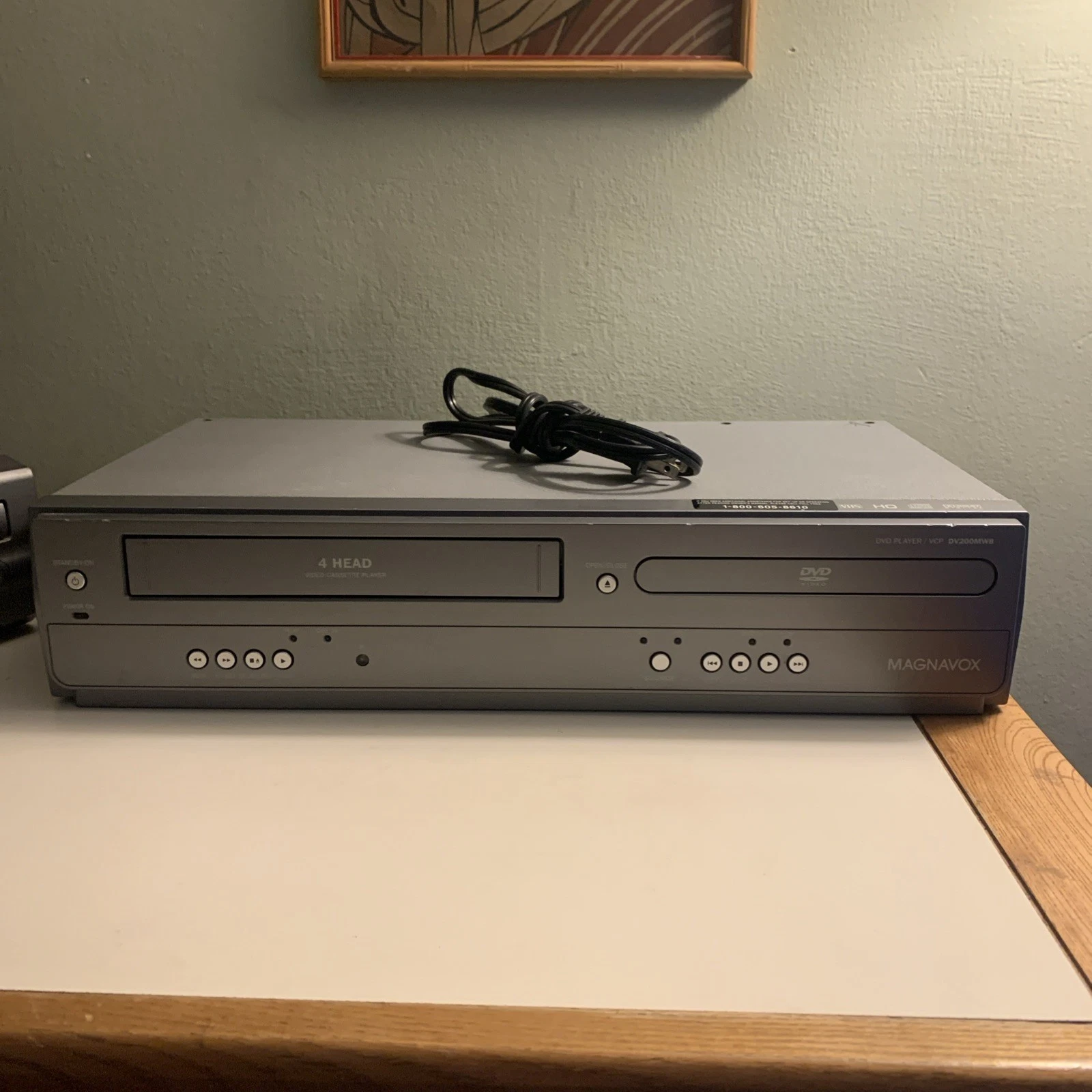 Magnavox DV200MW8 Combo DVD VHS Player Tested Working No Remote