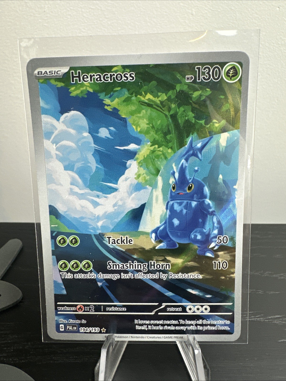 Pokemon TCG Heracross 194/193 Paldea Evolved Holo NM