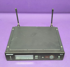 Shure SLX4 Wireless Microphone Receiver Band G4 470-494 MHz Receiver Only