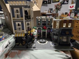 LEGO CREATOR: Assembly Square (10255)