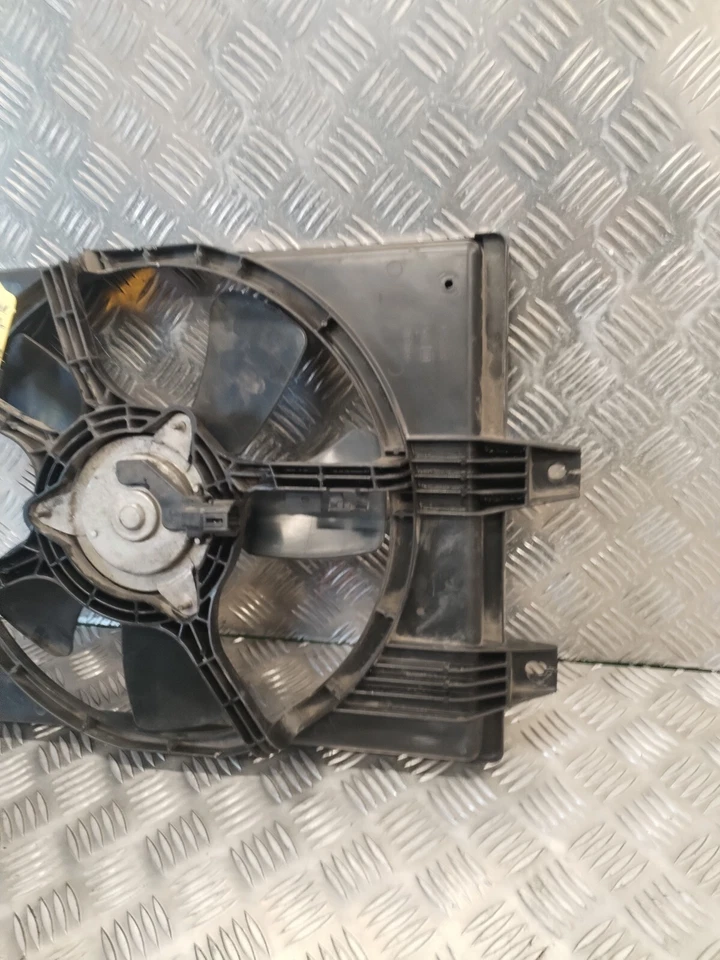  NISSAN X TRAIL Diffuser, Radiator Fan 2007 - Image 2 of 4