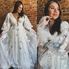 Bohemain Vintage Plus Size Wedding Dresses Long Sleeves with Floral Bridal Gowns