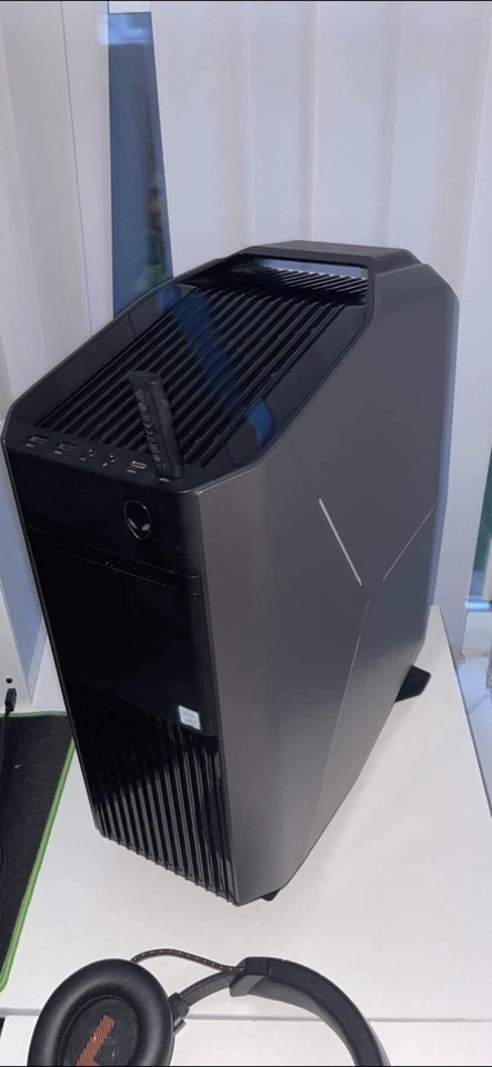 Pc Tower - Image 2 of 3