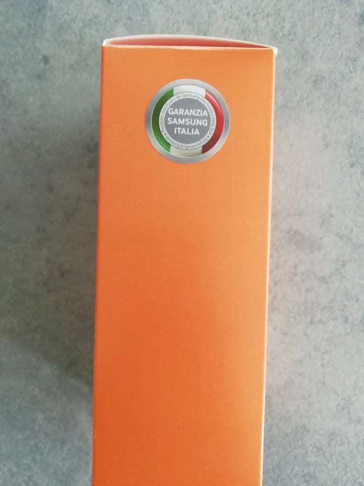 Samsung Galaxy J5 · 8GB, foto 3 di 5