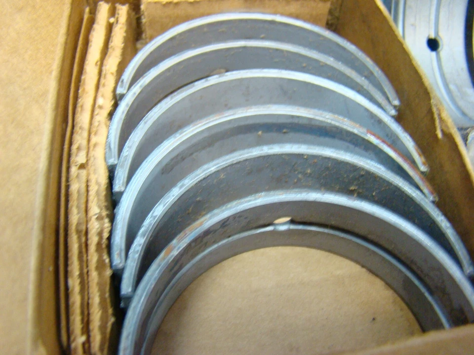 Juego de cojinetes principales Jeep Willys 225 010 1962-1971 Jeepster V6-225 hecho en EE. UU. Foto 2 de 4