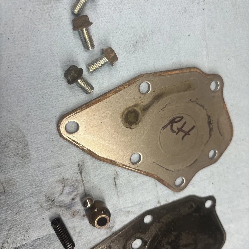 2000’s Club Car Gas Golf Cart DS President FE290 Clockwise Motor Oil Pump Assy - Image 2 of 3