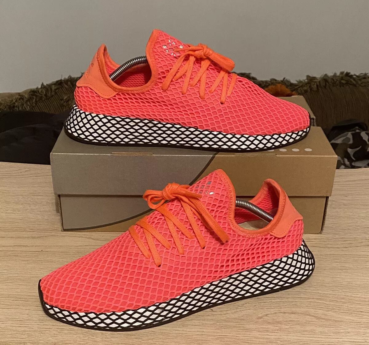 Alarmante hombro equilibrio ADIDAS DEERUPT RUNNER Turbo Black Pink Sneaker B41769 Mens Size 10.5 -EUC |  eBay