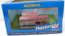Bachmann 45006 HO Plasticville Platform Station & Freight Built-Up Building