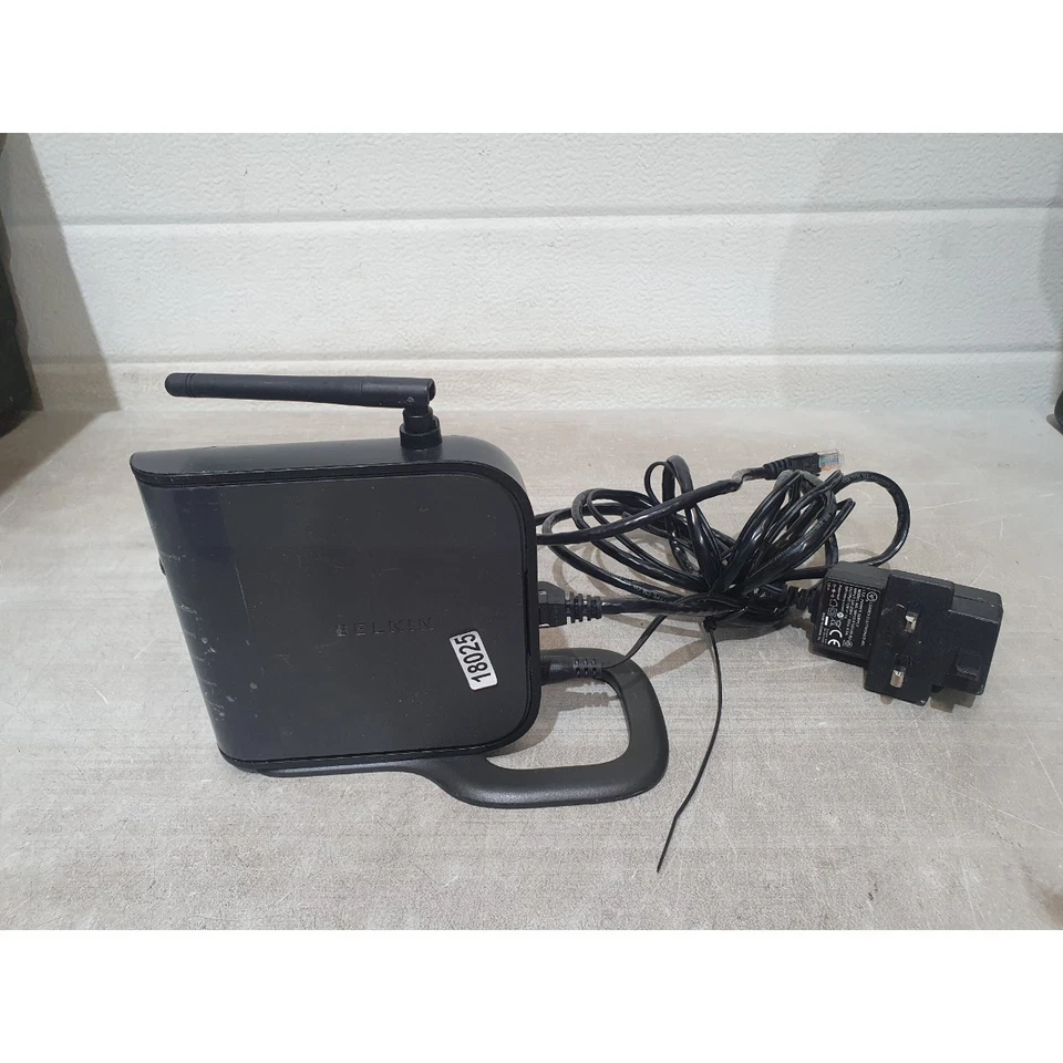 Belkin F6D4230-4 V3 Enhanced Wireless Router 4-Port with MV12-Y120100-B2 Adapter - Image 2 of 4