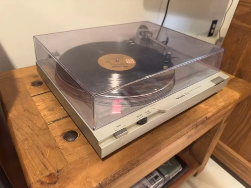 Technics SL-D2 Drive Turntable, Shure Cartidge, New Stylus, Clean, Tested, Works