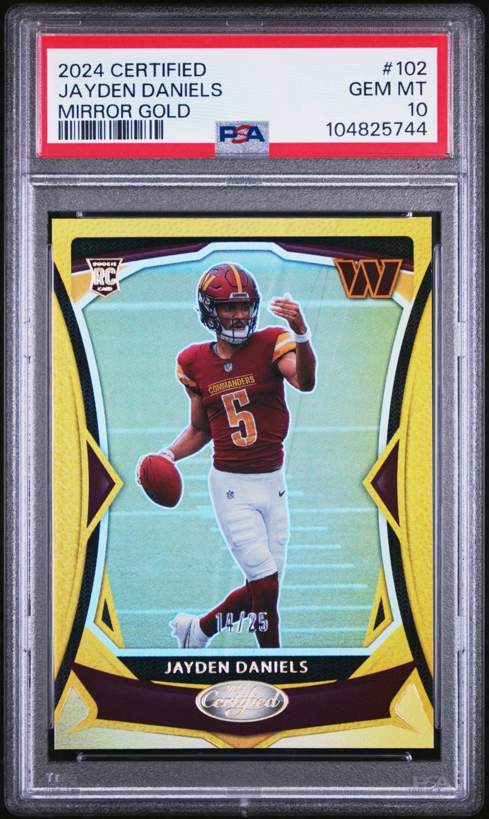 2024 Panini Certified Jayden Daniels #102 Gold Mirror RC /25 PSA 10