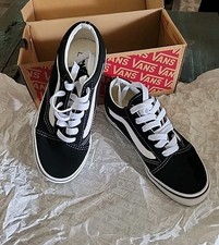 Vans Kids Old Skool Sneaker Shoes With Box