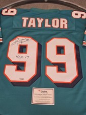 Miami Dolphins Collecting and Fan Guide 76