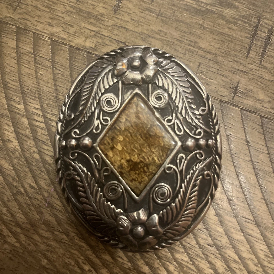 ssi belt buckle Rattle Snake Skin vintage made in USA - Image 2 of 3