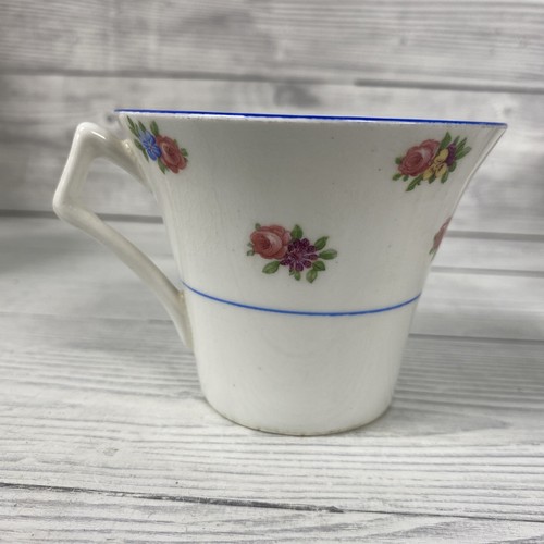 Colclough Vintage White Bone China Blue And Pink Floral 17 Piece Tea Set PK - Picture 4 of 24