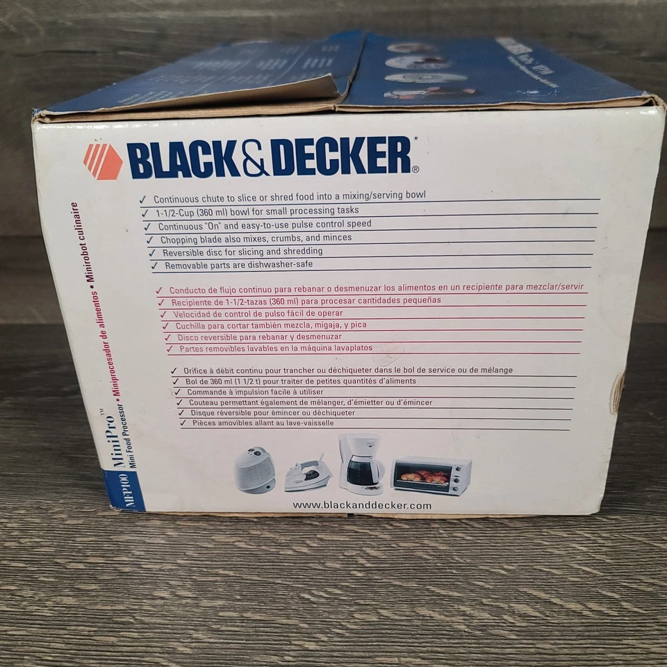 New In Box Black & Decker White Mini Food Processor MFP100 - Image 3 of 4