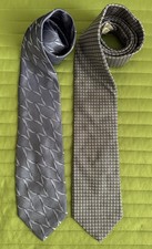 2 Men  s Silk Designer Style Ties LIGHT PURPLE Geometric Patterns Classic