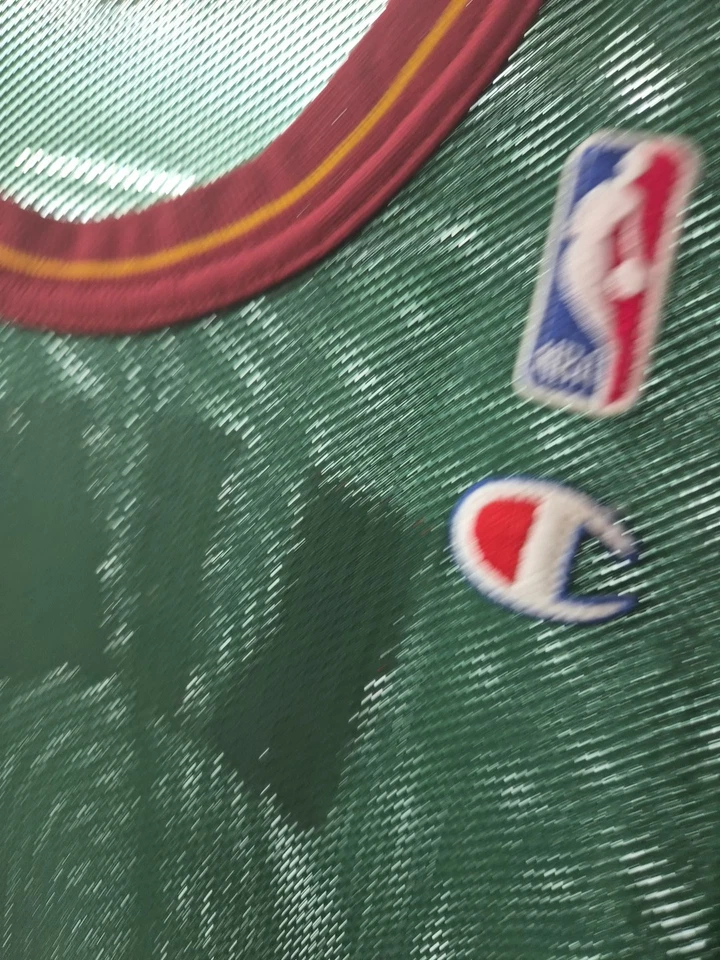 Camiseta deportiva de baloncesto vintage Seattle SuperSonics Shawn Kemp Champion, talla 48, XL Foto 4 de 4