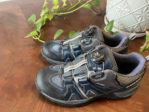 Montbell Damen Gortex Wanderschuh Rolle verstellbar Größe 7 - Bild 1 von 14