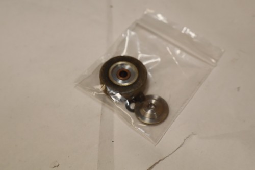 Technics RS-1700 Reel to Reel  Wheel / Roller #1
