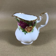 Royal Albert Country Roses Bone China Milchk�...